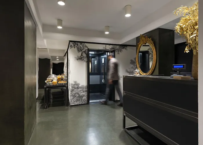 Coronari Palace 3* רומא